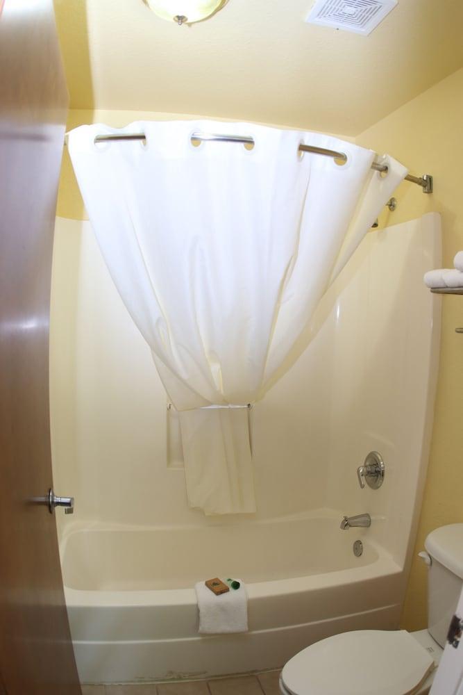 Budget Inn & Suites Hawkinsville Екстер'єр фото
