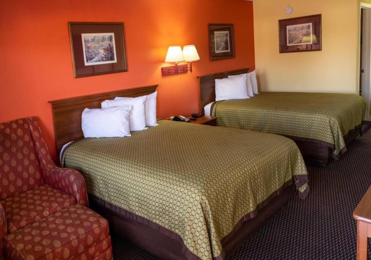 Budget Inn & Suites Hawkinsville Екстер'єр фото
